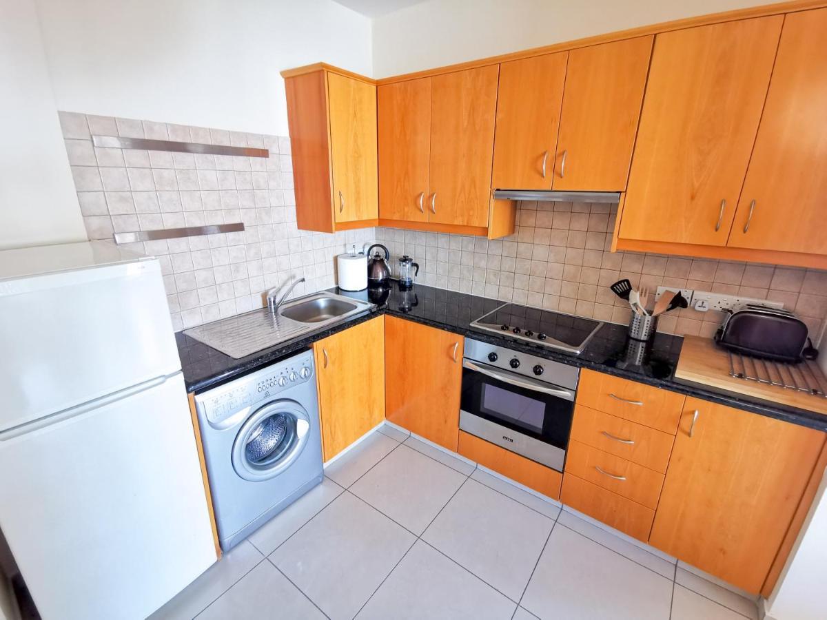 فوروكليني Sunny Pool Apartment المظهر الخارجي الصورة