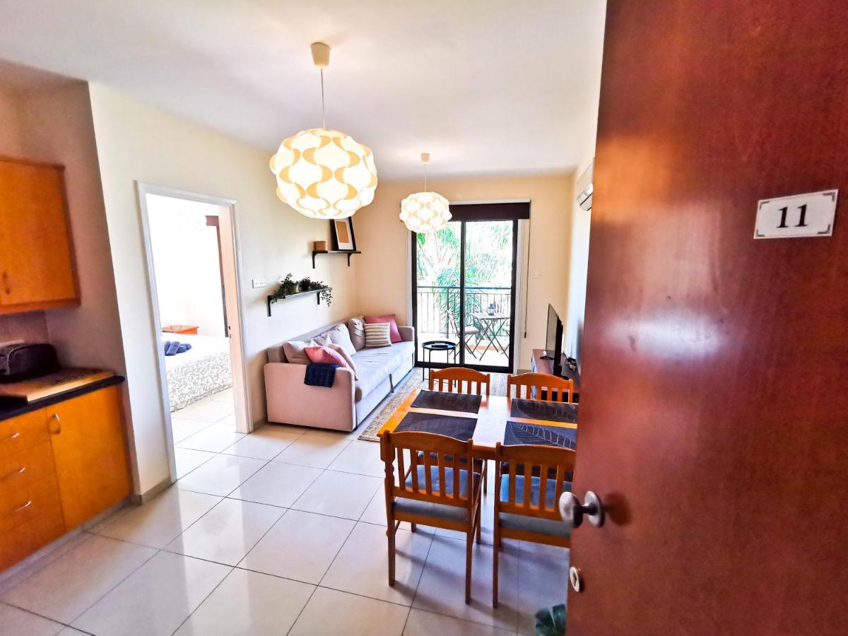 فوروكليني Sunny Pool Apartment المظهر الخارجي الصورة
